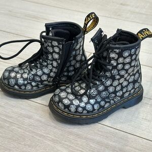 Dr. Martens toddler 1460 boots size 7